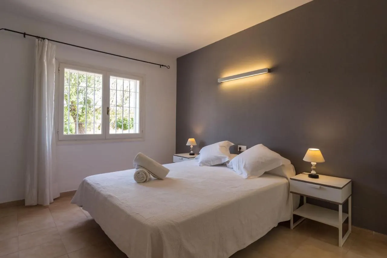 Villa Albaladejo Can Furnet 0*,